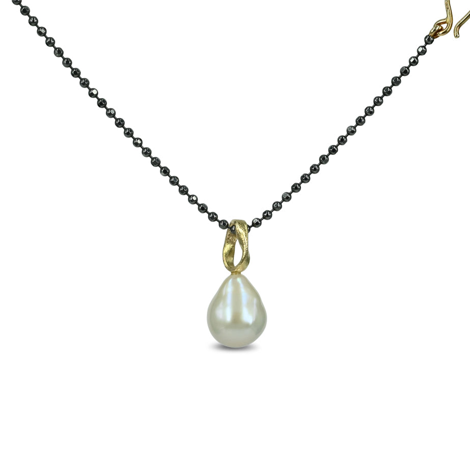 One of a kind -14 kt. Guld vedhæng med hvid ferskvandsperle