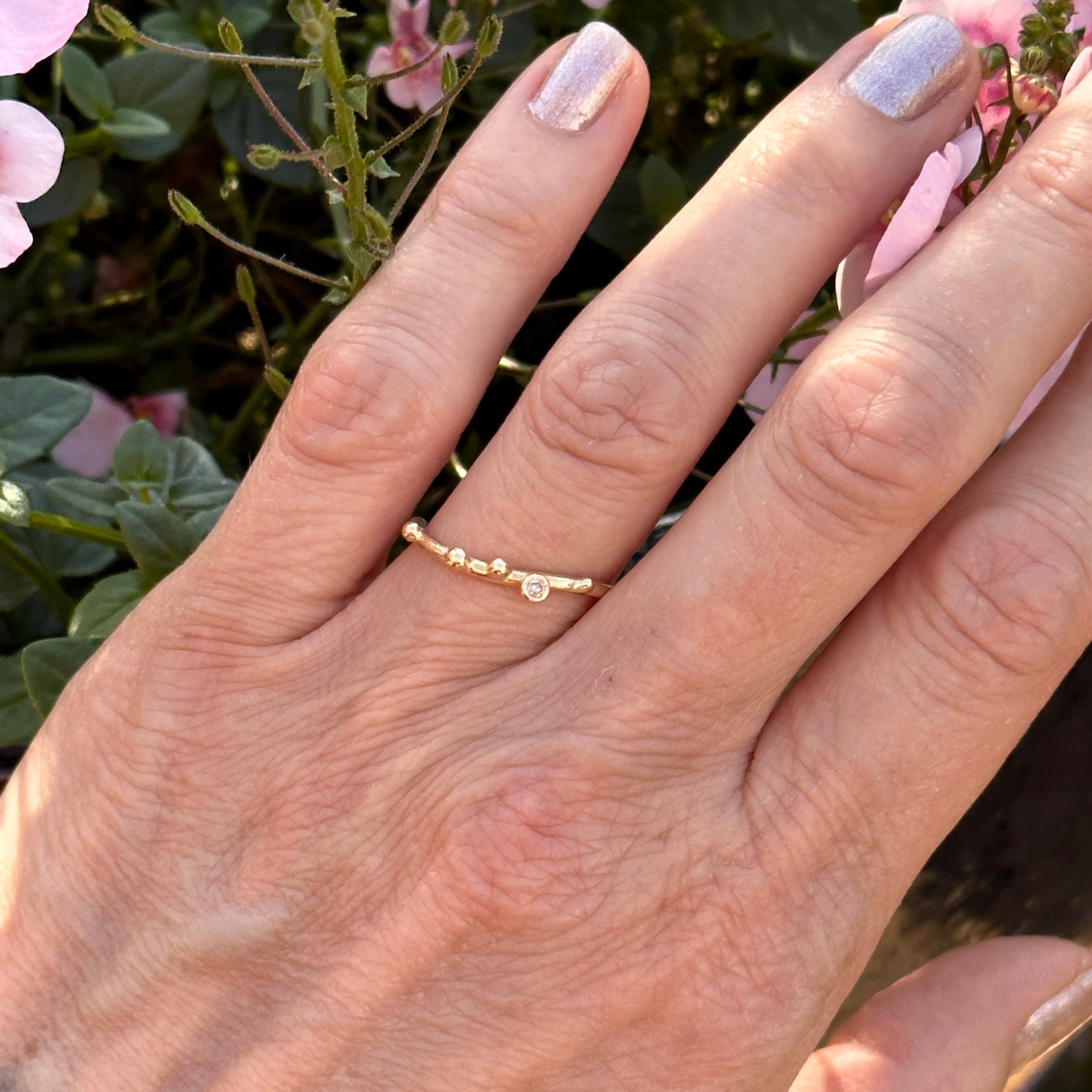 elegant ring i guld