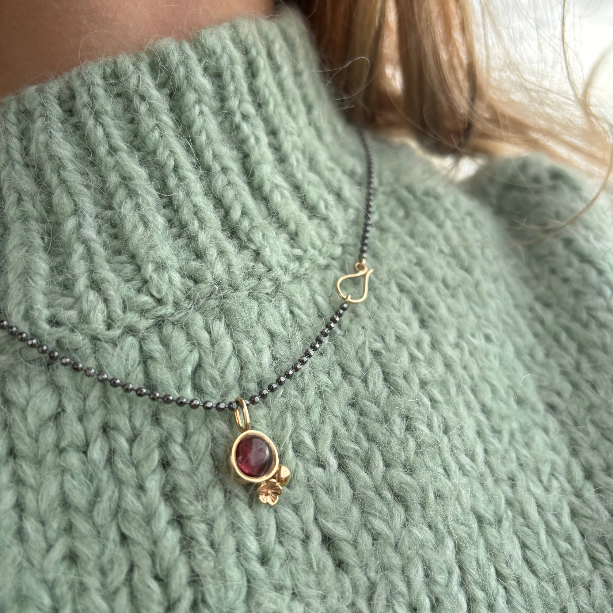 One of a kind - Smukt vedhæng med Turmalin