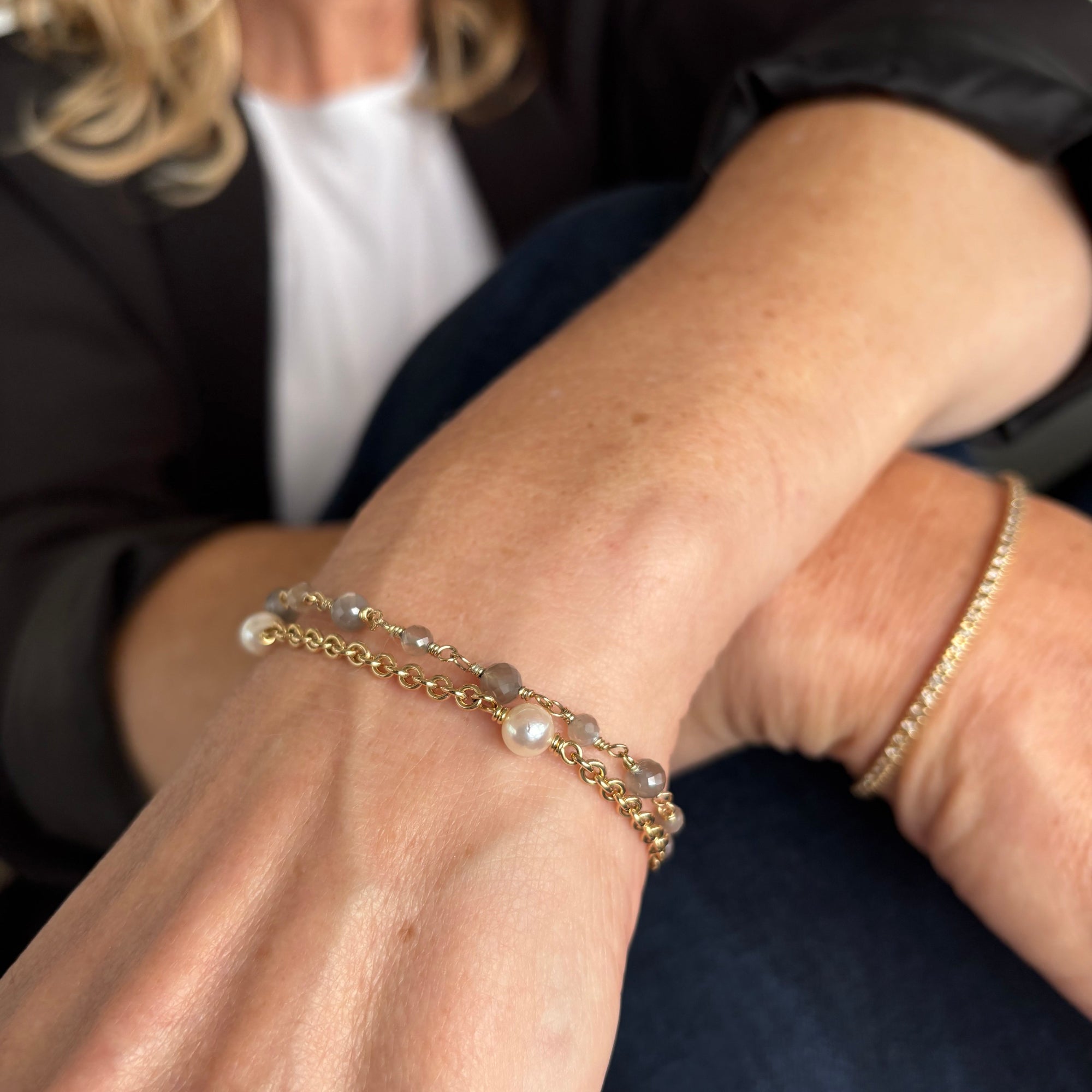 One of a kind - Eksklusivt armbånd med Månesten - 14 kt. guld