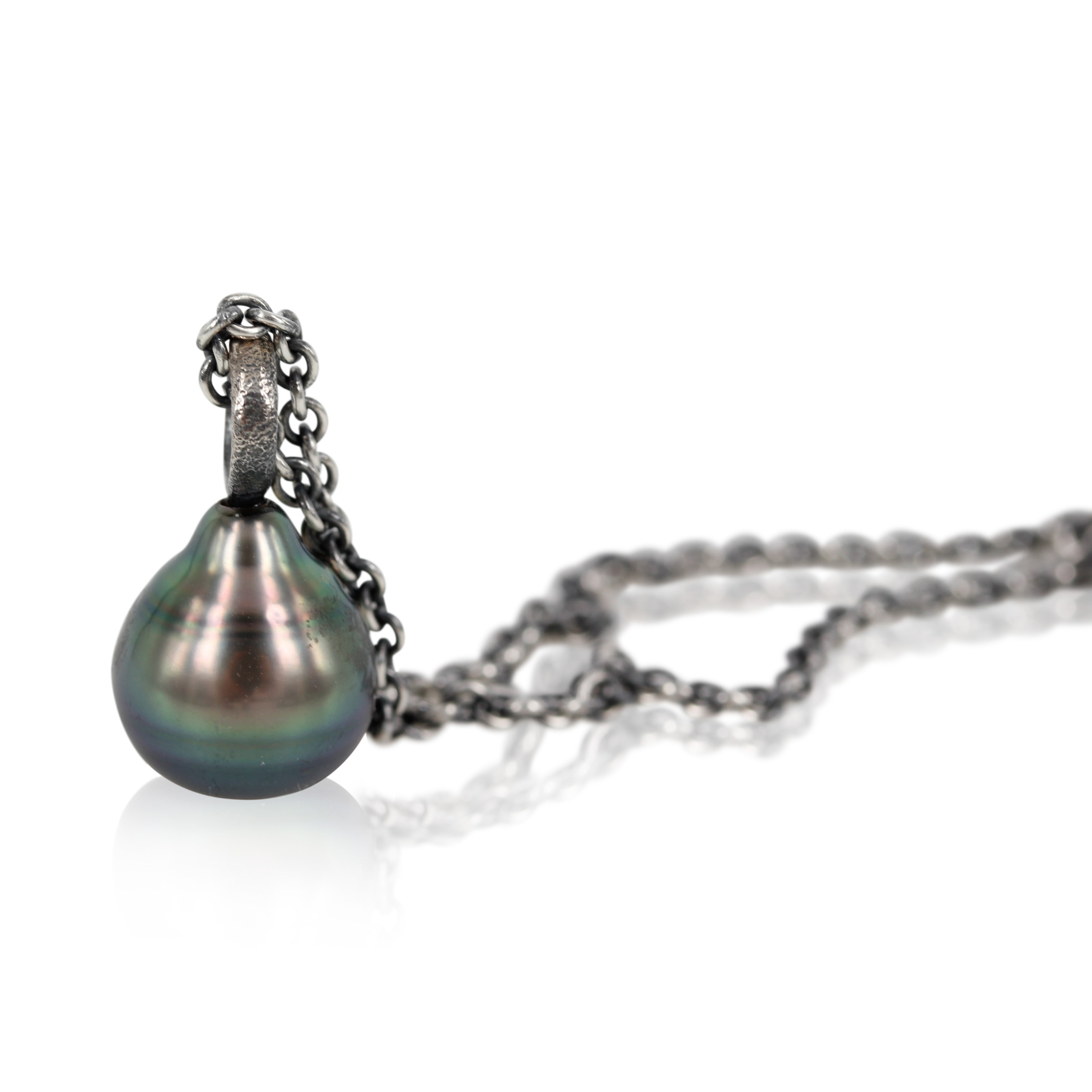 Smuk Tahiti perle med sølv top, perlen ca. 10 x 12 mm. - Se den her