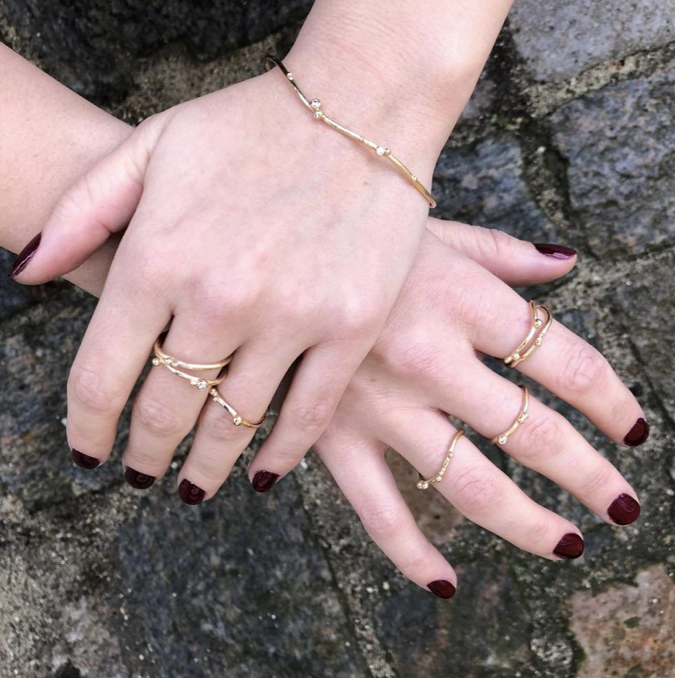 Infinity - 14 kt. Guldring med brillant og fine kugler