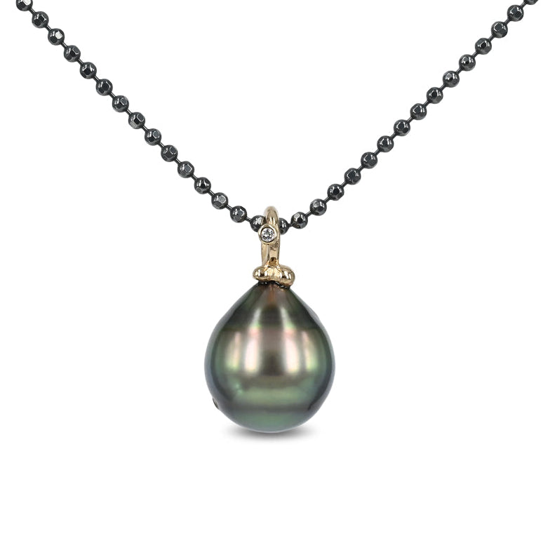 One of a kind - 14 kt. Guld vedhæng med Tahitiperle og diamant