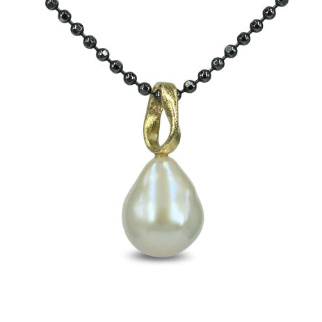 One of a kind -14 kt. Guld vedhæng med hvid ferskvandsperle