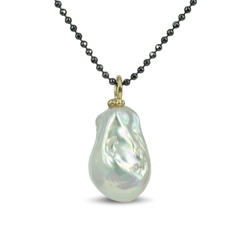 One of a kind - 14 kt. Guld vedhæng med hvid Ferskvandsperle